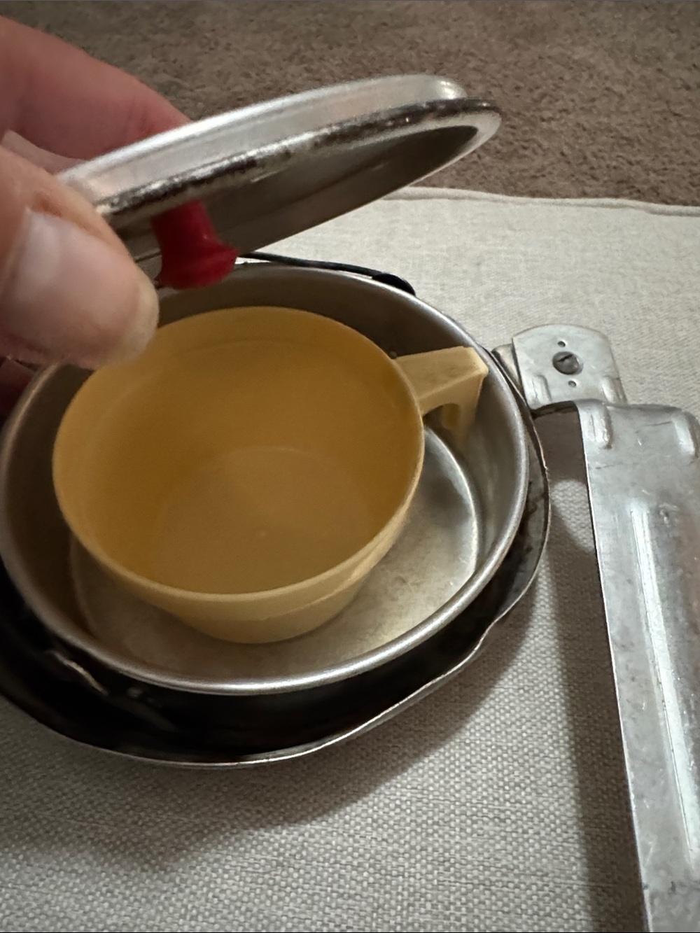 Used Mess Kit-Multi Piece Set-Pans Pots with Lid-Plastic Cup-Metal-Used-Marks - Picture 7 of 9